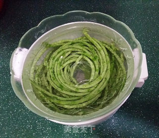 肉末酸豆角的做法步骤：3