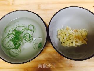 蜜汁吮指鸡翅的做法步骤：3