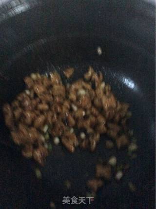 酱炒大肠的做法步骤：7