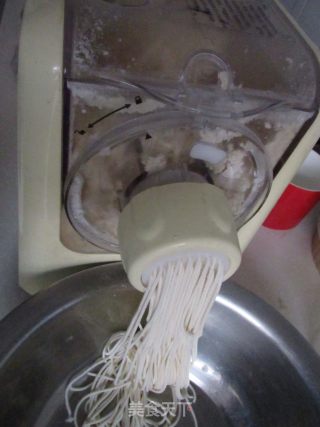 意大利肉酱鸡蛋面的做法步骤：1