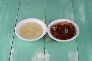 椰汁桃胶皂角米的做法步骤：2