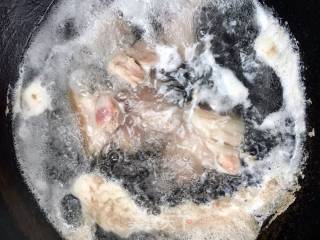 大婶子的红烧肉啊的做法步骤：1