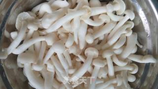 蟹味菇脆皮蛋的做法步骤：2