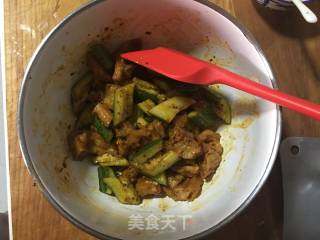 黄瓜拌油条的做法步骤：7
