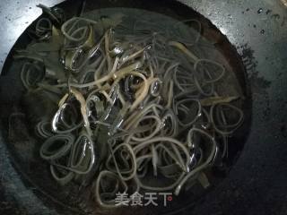 酸辣海带丝的做法步骤：2