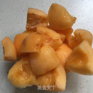 枇杷糖水的做法步骤：2