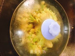 蒜泥花菜的做法步骤：6