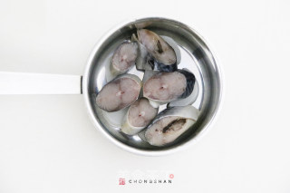 韩式辣酱慢煮青花鱼的做法步骤：2