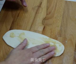 葱油饼的做法步骤：11