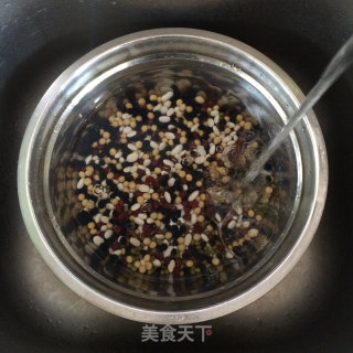 五豆养颜羹的做法步骤：3