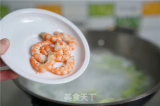 丝瓜虾仁汤面的做法步骤：8