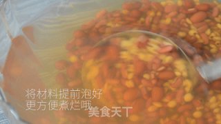 【小森妈妈菜谱】28天调理药膳-祛湿养颜汤的做法步骤：1