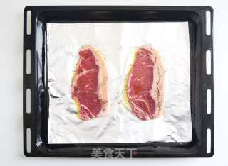 烤牛扒的做法步骤：2