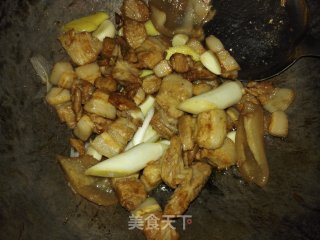 红烧肉炖豆角的做法步骤：10