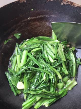 夜宵霸主蒜茸油麦菜的做法步骤：5