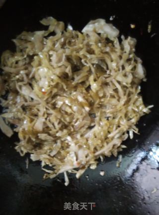 泡菜苕粉肉丝的做法步骤：5