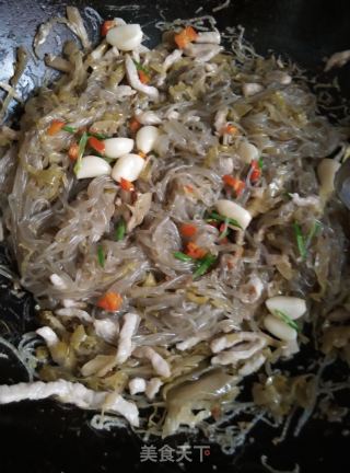 泡菜苕粉肉丝的做法步骤：6