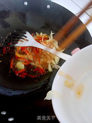 爆炒泡椒猪肝的做法步骤：13