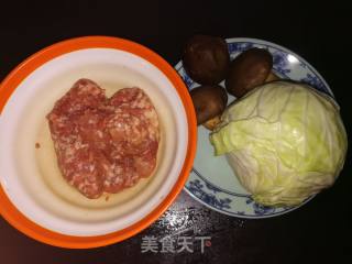 包菜卷肉的做法步骤：1