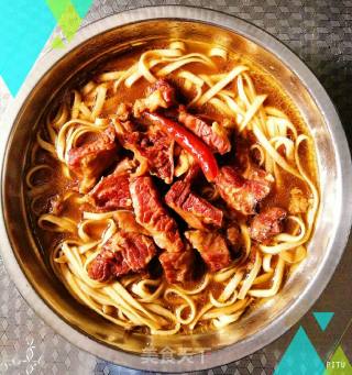 极品牛肉面的做法步骤：3