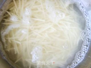 洋芋擦擦的做法步骤：2