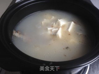 白贝鱼头豆腐汤的做法步骤：9