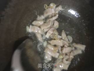 芹菜炒肉的做法步骤：5