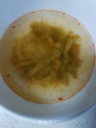 榨菜土豆丝的做法步骤：2