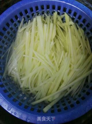 榨菜土豆丝的做法步骤：4