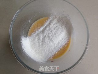 杨梅酱蛋糕卷的做法步骤：5