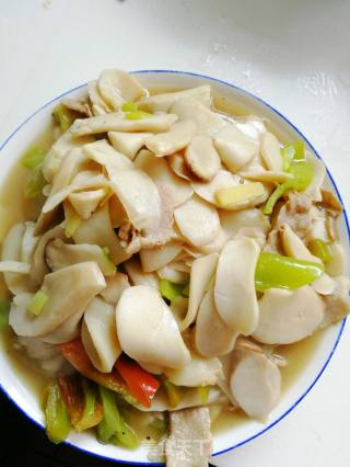 简单生活-鸡腿菇炒肉的做法步骤：8