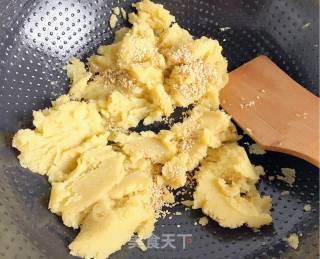 麻香绿豆糕的做法步骤：7