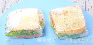 牛油果鸡蛋火腿三明治的做法步骤：11