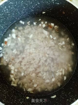 蘑菇瘦肉鸡蛋汤的做法步骤：5