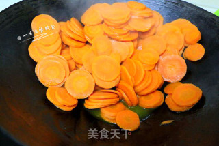 胡萝卜干的做法步骤：4