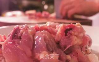 泡姜鸡的做法步骤：1