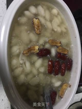 红枣鸡蛋花生汤的做法步骤：3