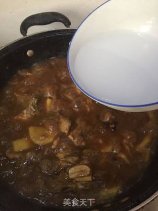 土豆炖排骨的做法步骤：13