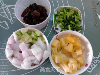焙煎芝麻方便面炒缤纷的做法步骤：2