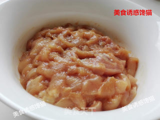 芒果鸡柳的做法步骤：2
