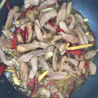 干煸牛肉，牛肉酱的做法步骤：4
