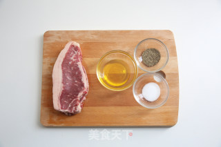 解开牛扒千年受众的秘密的做法步骤：1