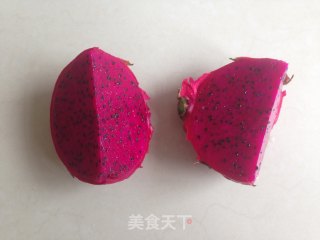 渐变色火龙果酸奶的做法步骤：1