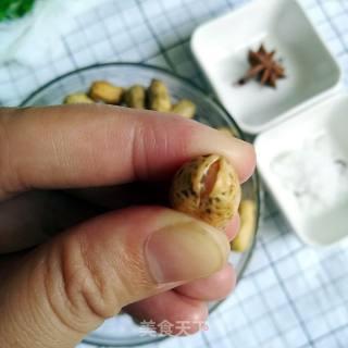 大料盐水花生的做法步骤：2
