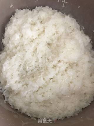 湖北三鲜豆皮的做法步骤：1