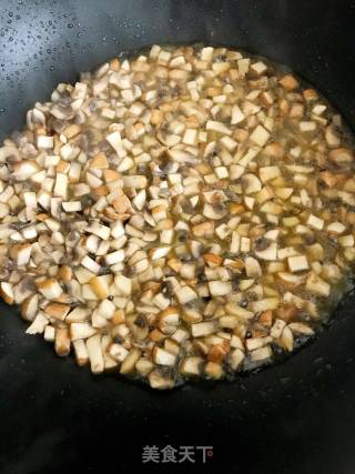 湖北三鲜豆皮的做法步骤：5