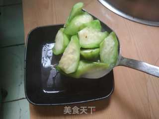 肉片炒丝瓜的做法步骤：6