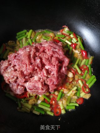 酸辣黄牛肉的做法步骤：8