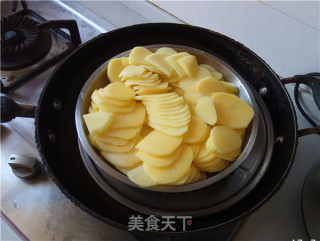 土豆饼的做法步骤：4