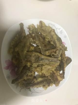 炸小黄花鱼的做法步骤：7